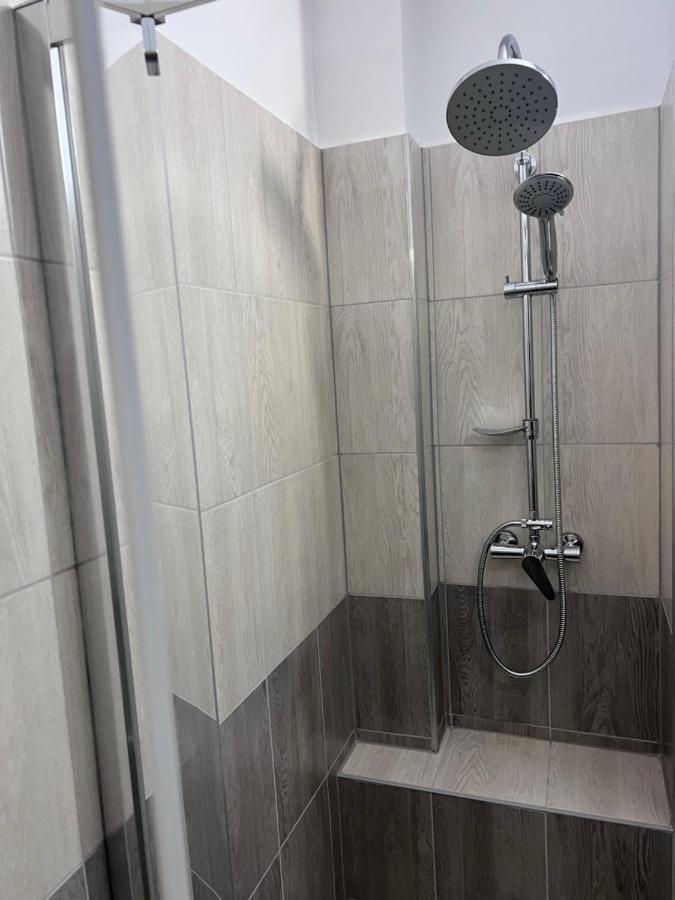 Victoria Apartment 미에르쿠리에씨우크 외부 사진